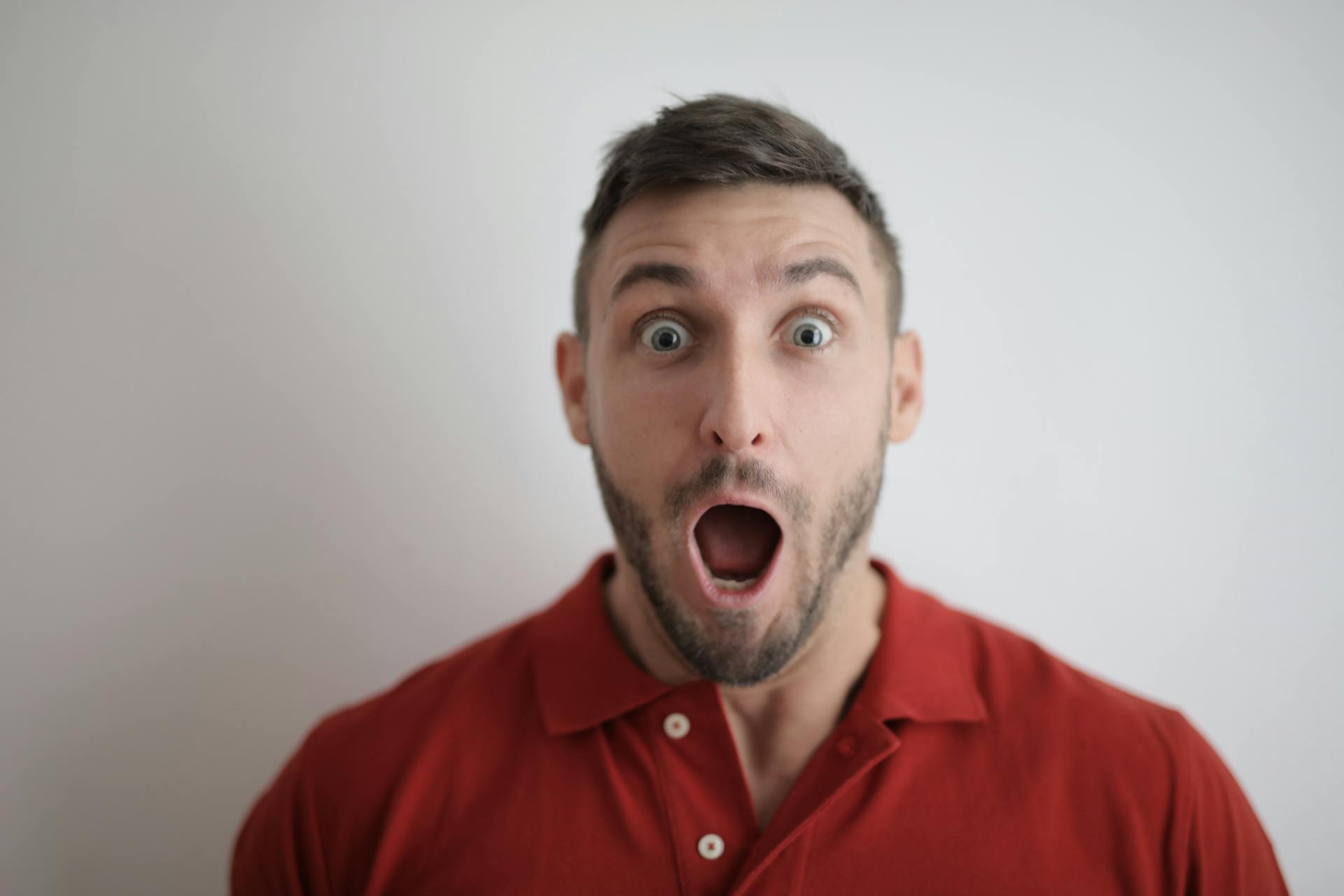 A shocked man | Source: Pexels