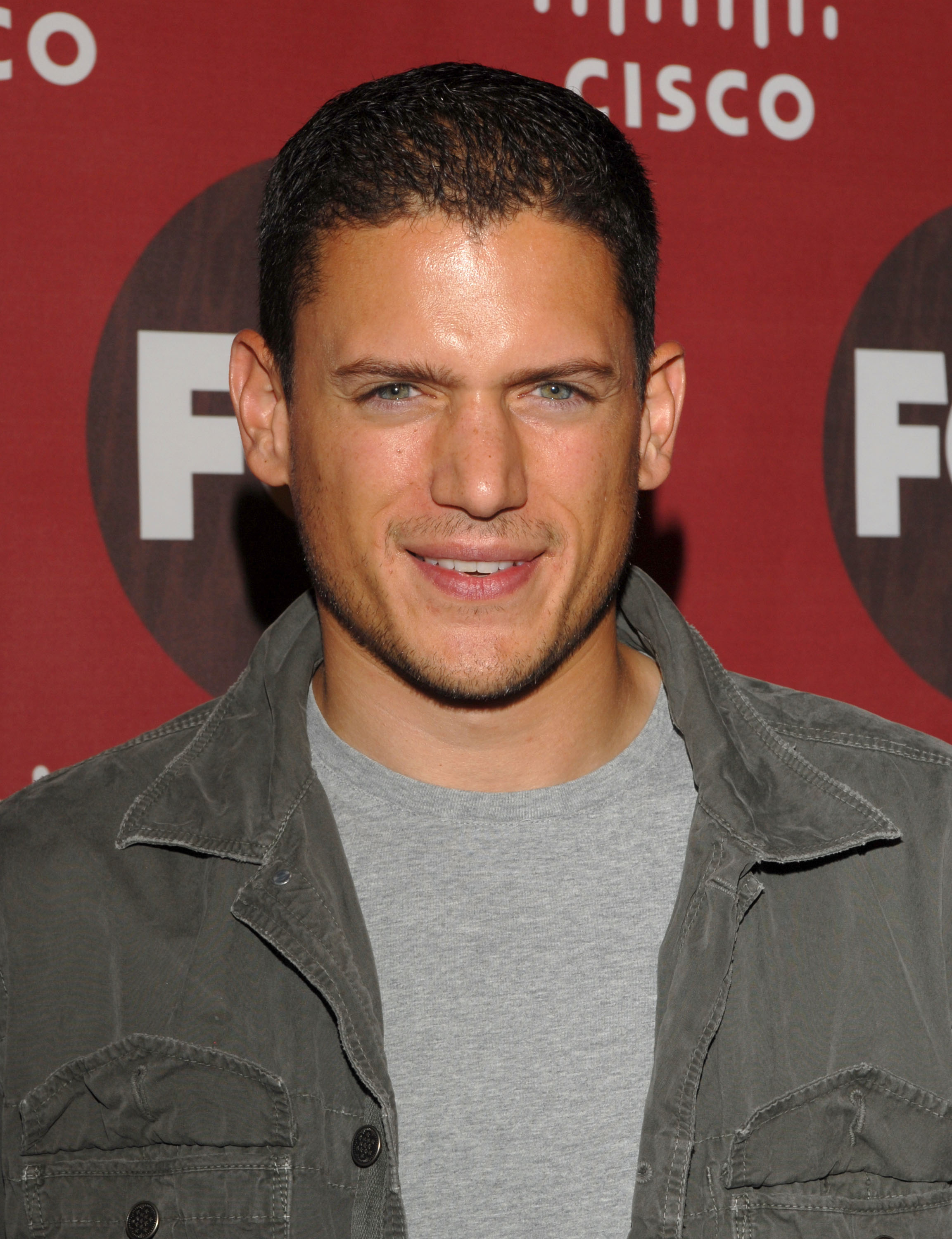 Wentworth Miller attends the FOX Fall 2006 Eco-Casino party on October 23, 2006 | Source: Getty Images